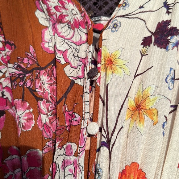 Jumpsuit in rust, brown, cream and splashes of yellow, orange & red flowers. - Picture 5 of 7